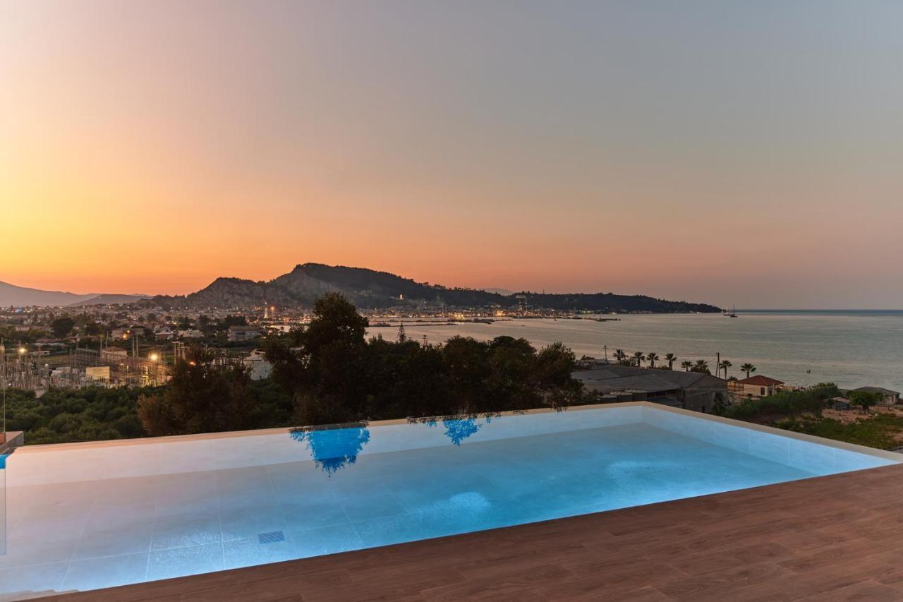 Althea Lavish Estate - Villa & Suite 扎金索斯镇 外观 照片