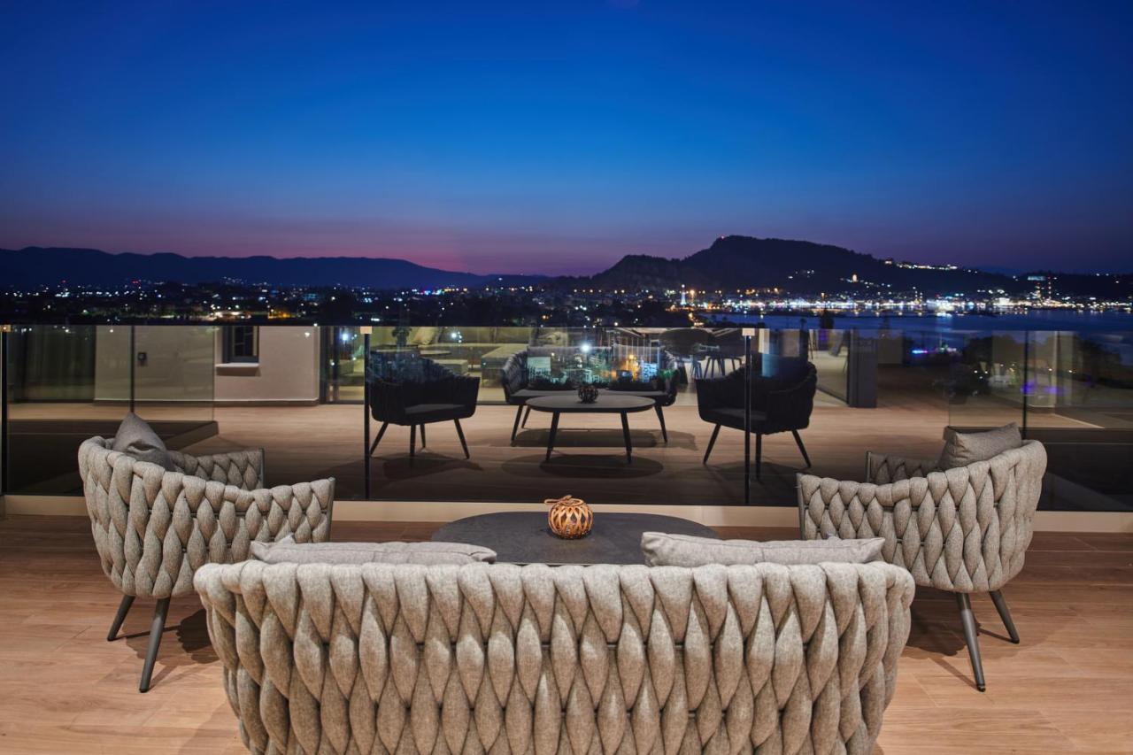 Althea Lavish Estate - Villa & Suite 扎金索斯镇 外观 照片
