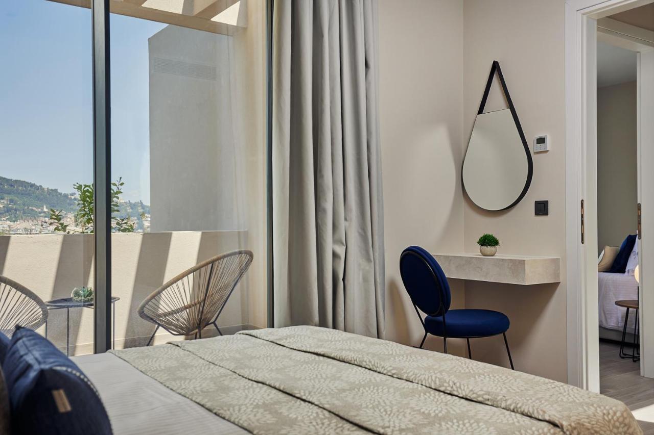 Althea Lavish Estate - Villa & Suite 扎金索斯镇 外观 照片
