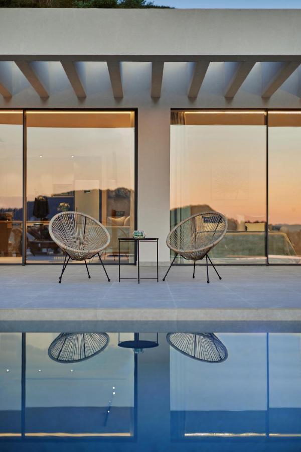 Althea Lavish Estate - Villa & Suite 扎金索斯镇 外观 照片