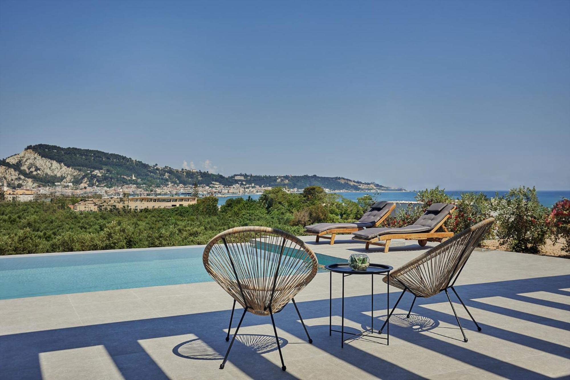 Althea Lavish Estate - Villa & Suite 扎金索斯镇 外观 照片