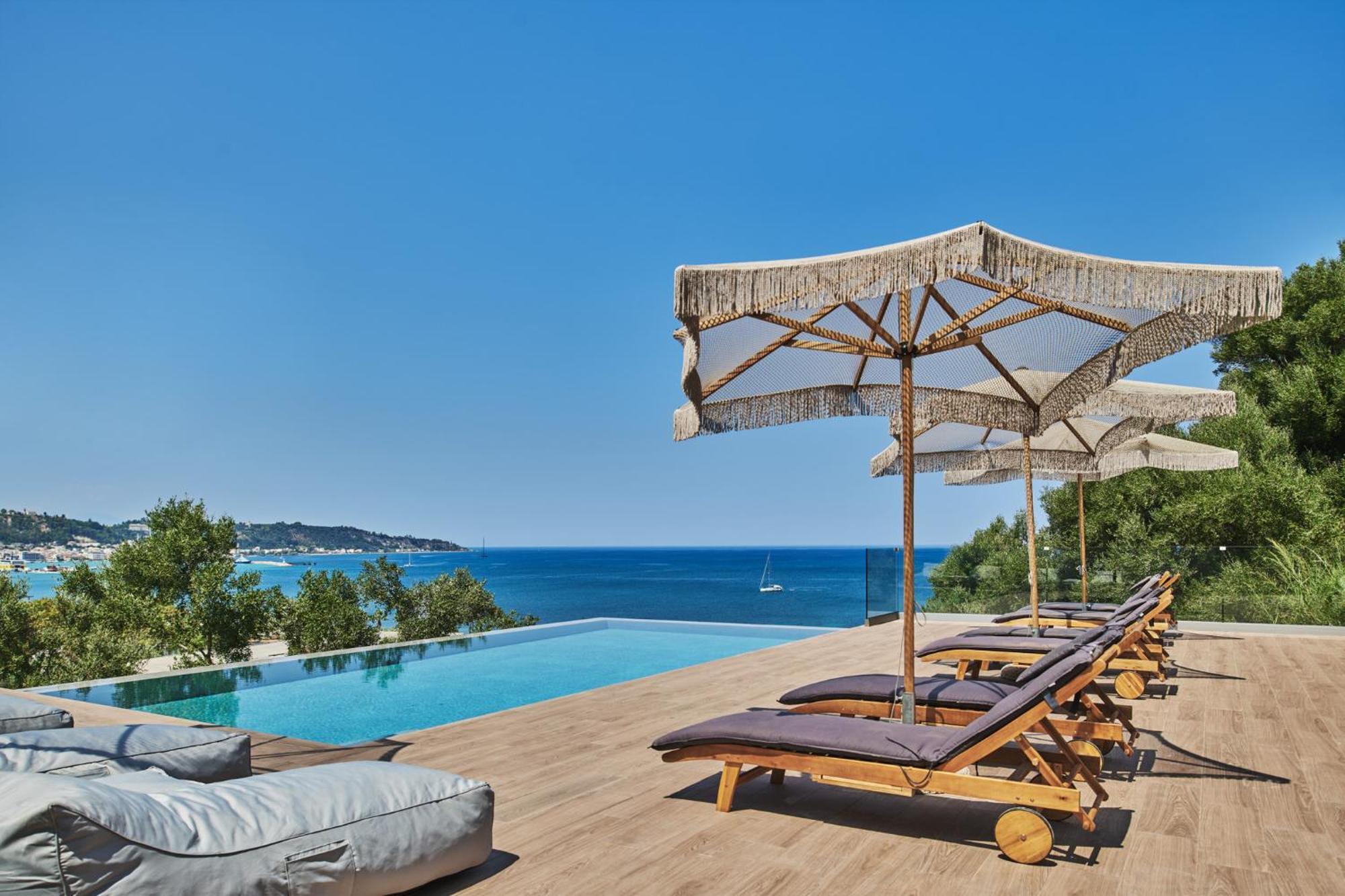 Althea Lavish Estate - Villa & Suite 扎金索斯镇 外观 照片