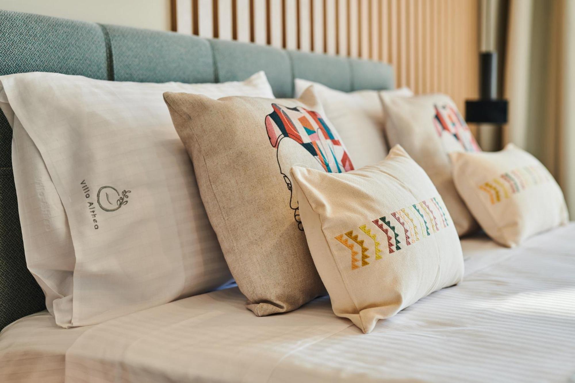 Althea Lavish Estate - Villa & Suite 扎金索斯镇 外观 照片