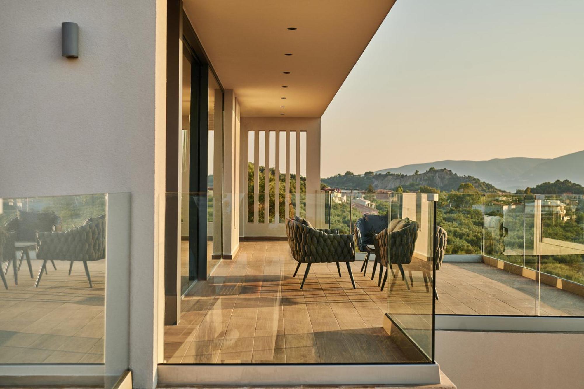Althea Lavish Estate - Villa & Suite 扎金索斯镇 外观 照片