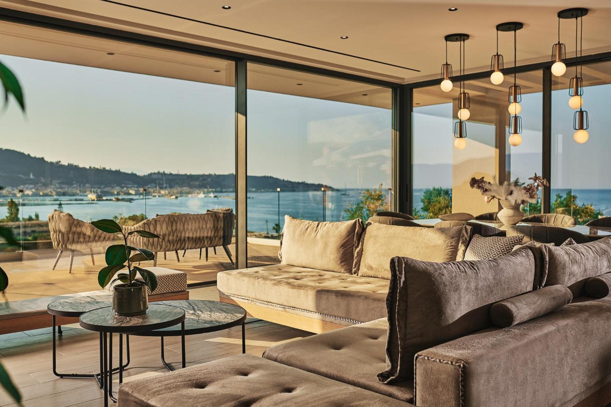 Althea Lavish Estate - Villa & Suite 扎金索斯镇 外观 照片